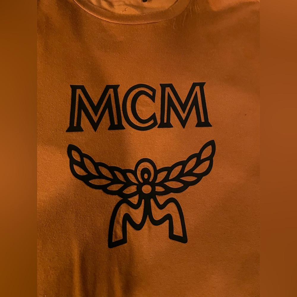 MCM men’s logo tee (cognac) ***AUTHENTIC***